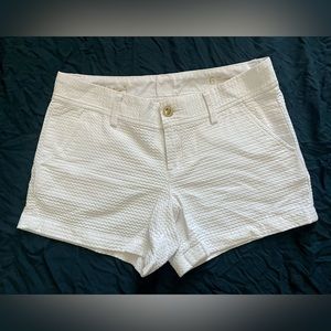 Lilly Pulitzer White Callahan Shorts Size 6 NWOT